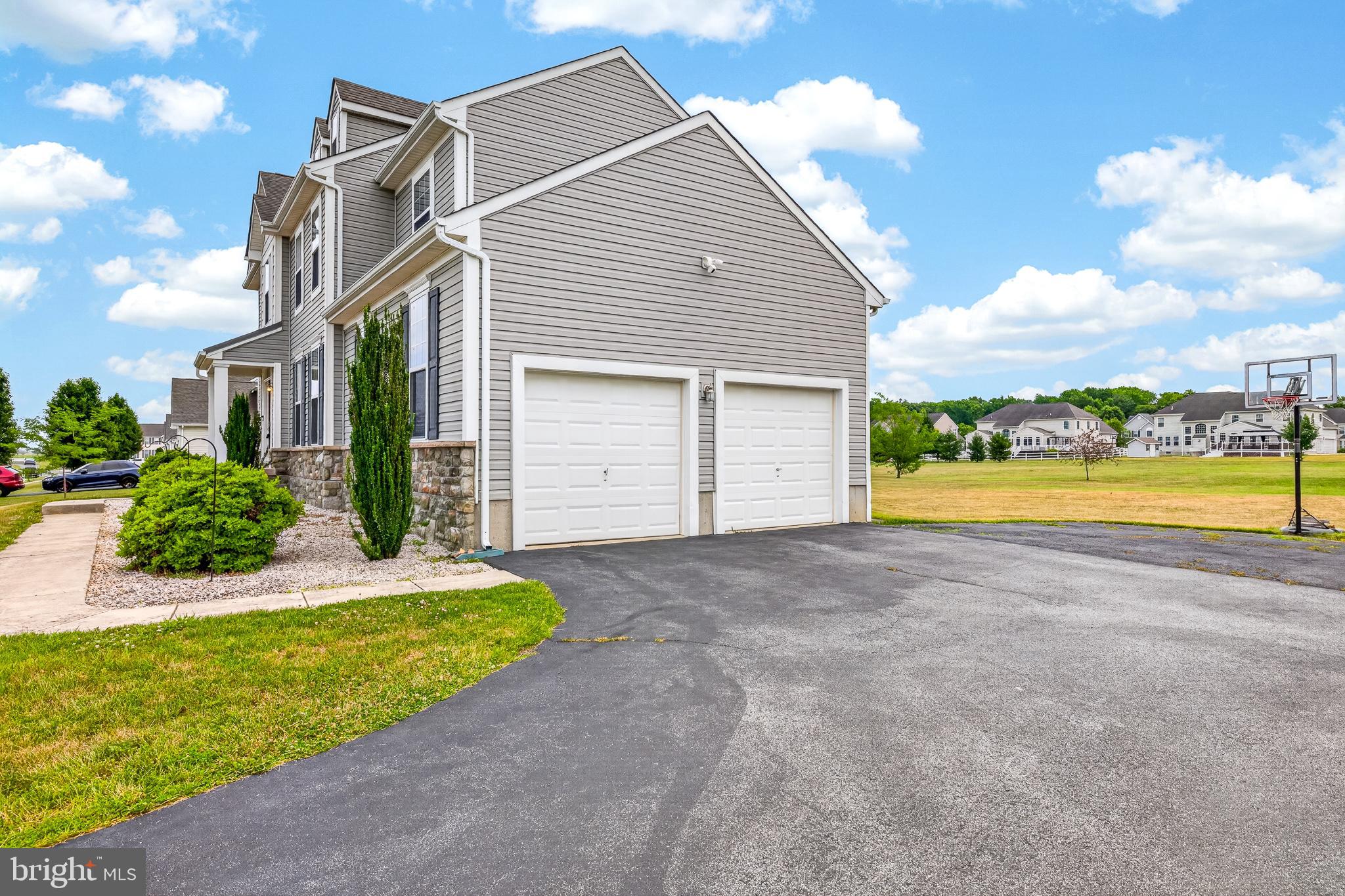 FAIRWAYS AT ODESSA N - Residential