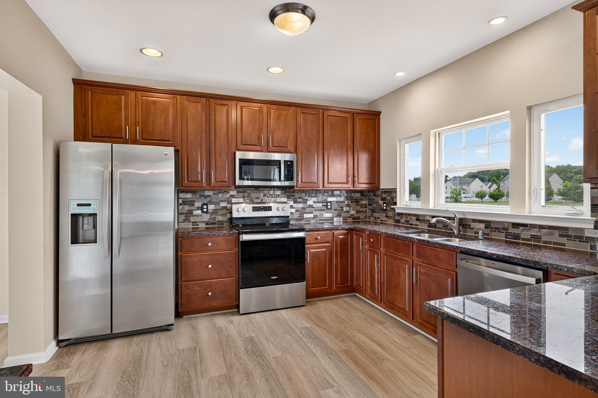 FAIRWAYS AT ODESSA N - Residential