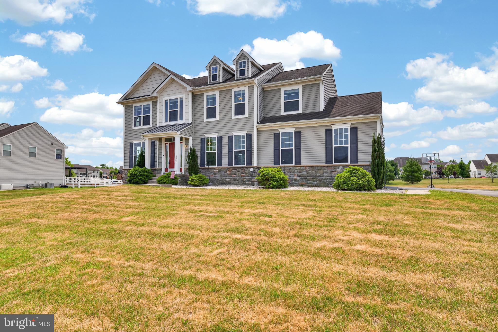 FAIRWAYS AT ODESSA N - Residential
