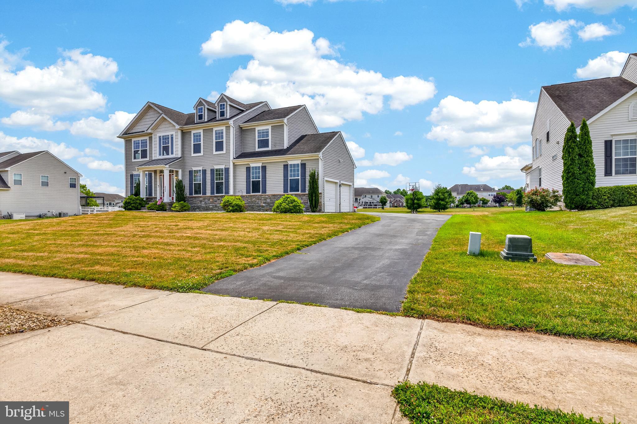 FAIRWAYS AT ODESSA N - Residential
