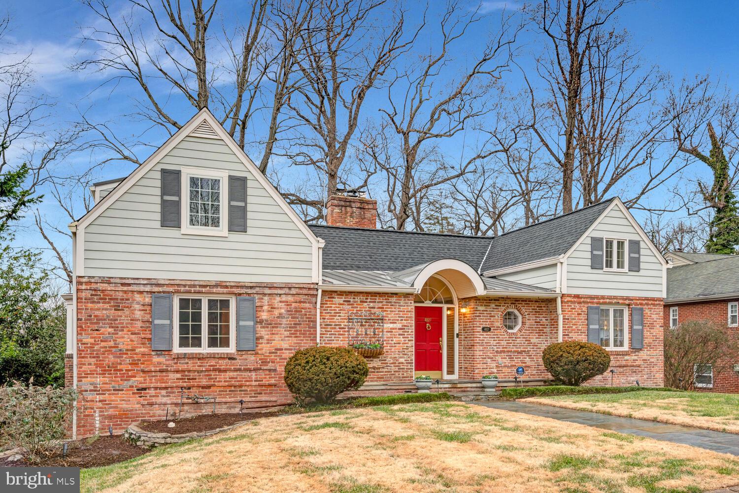 SHIRLEY WOODS - Residential