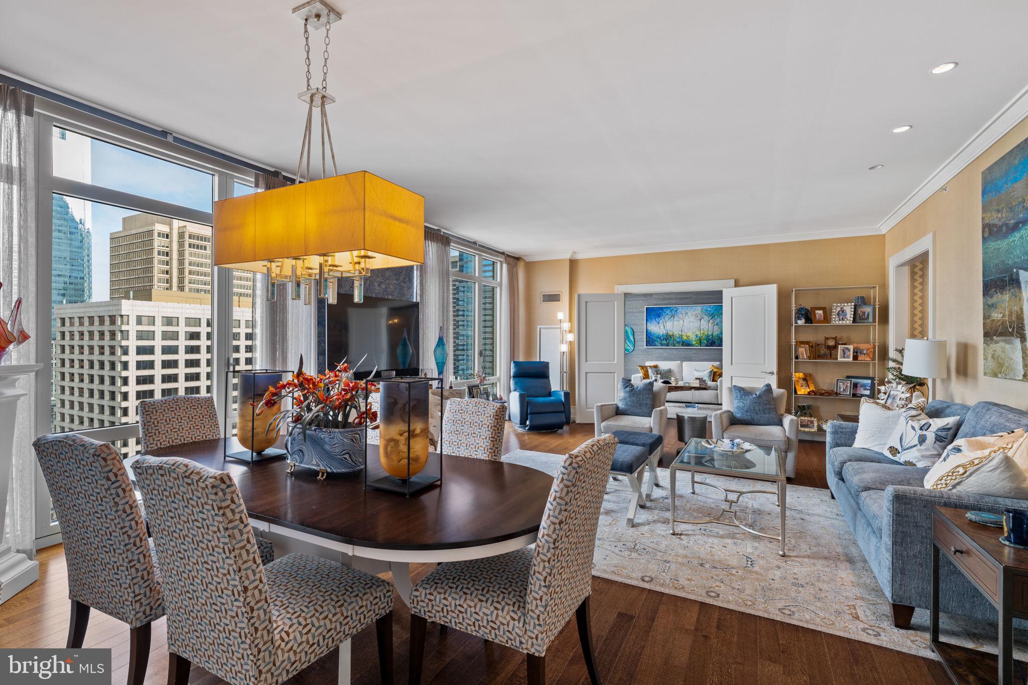 RITTENHOUSE SQUARE - Residential