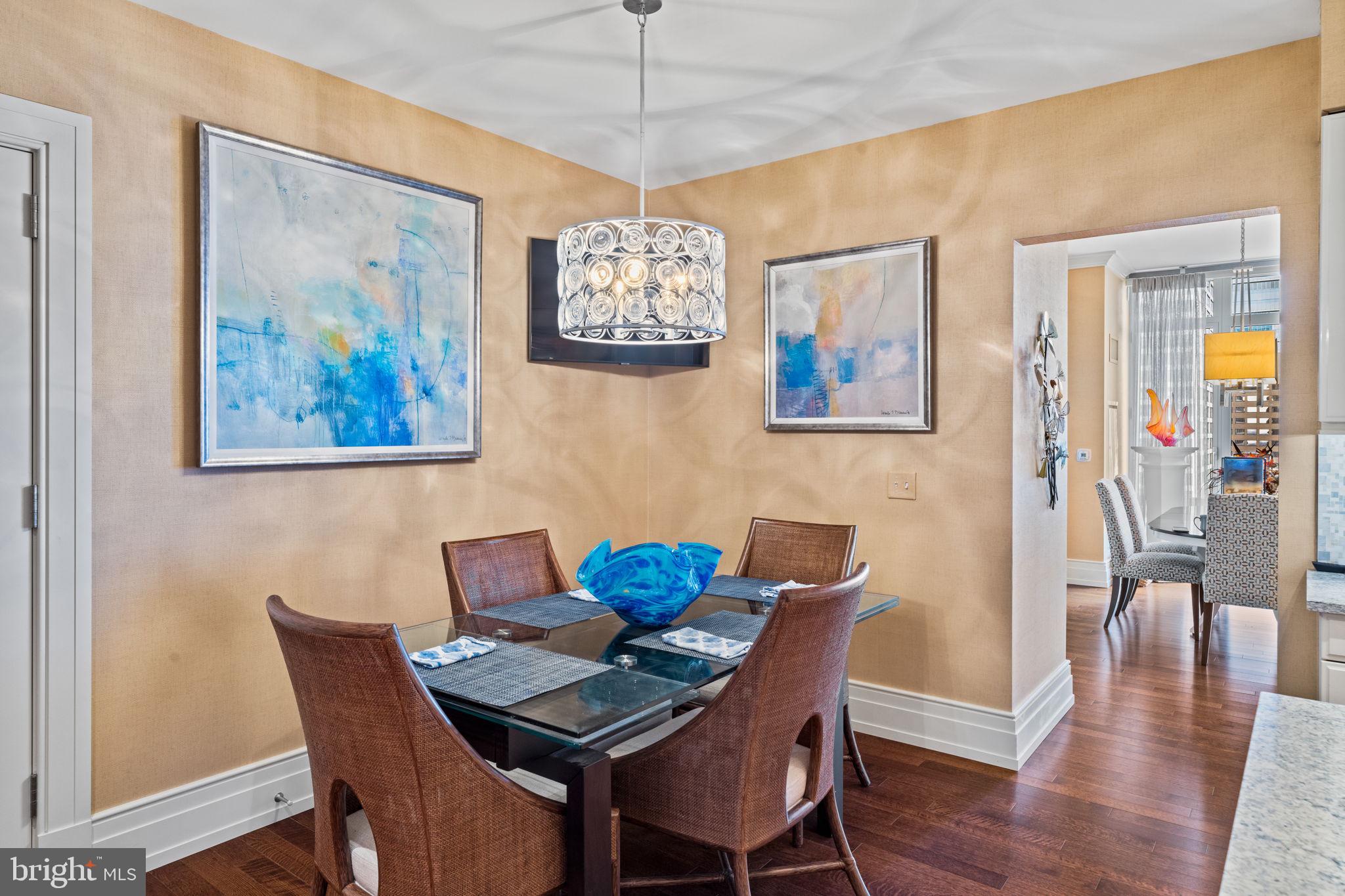 RITTENHOUSE SQUARE - Residential