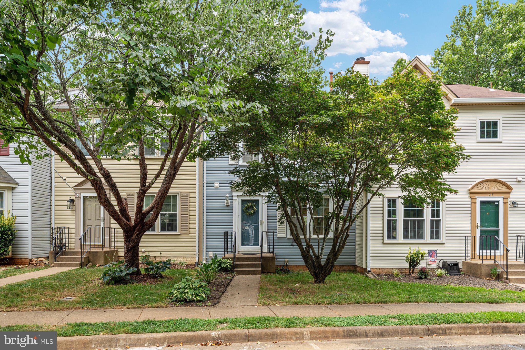 OAK SPRINGS - Residential