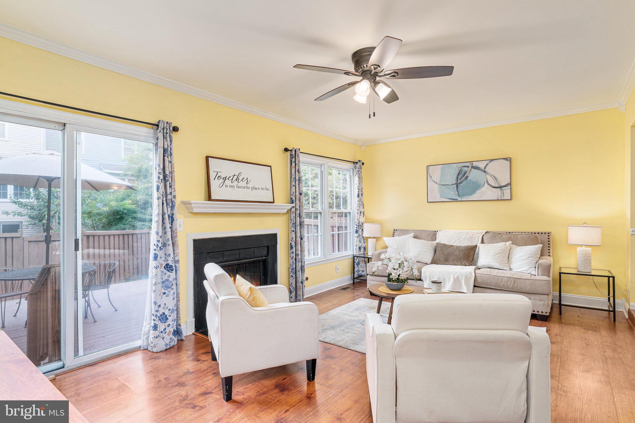OAK SPRINGS - Residential
