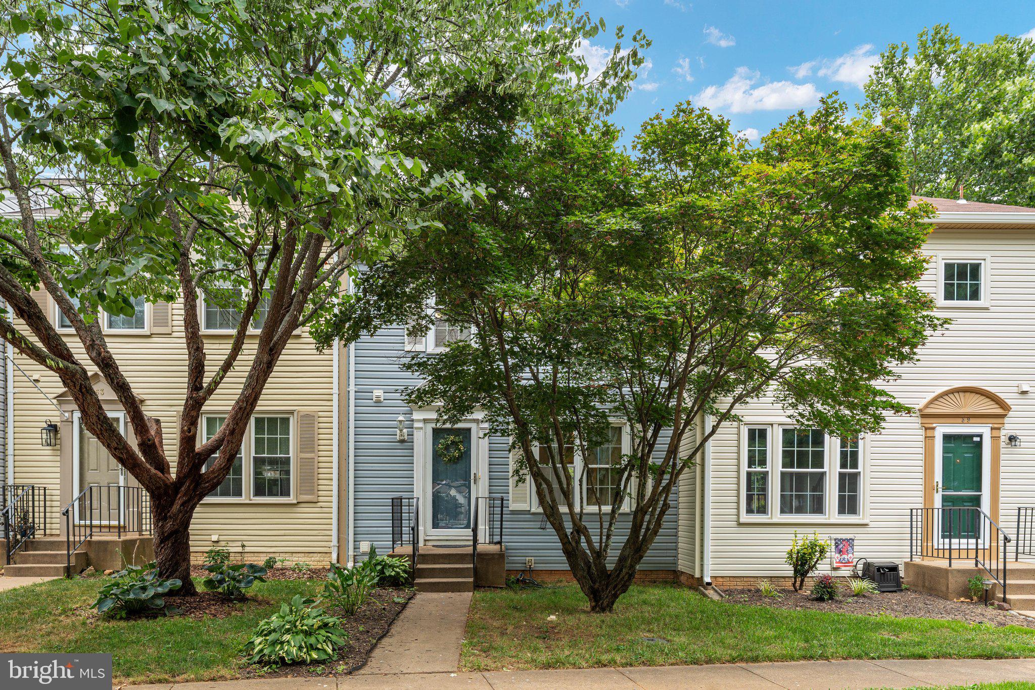 OAK SPRINGS - Residential