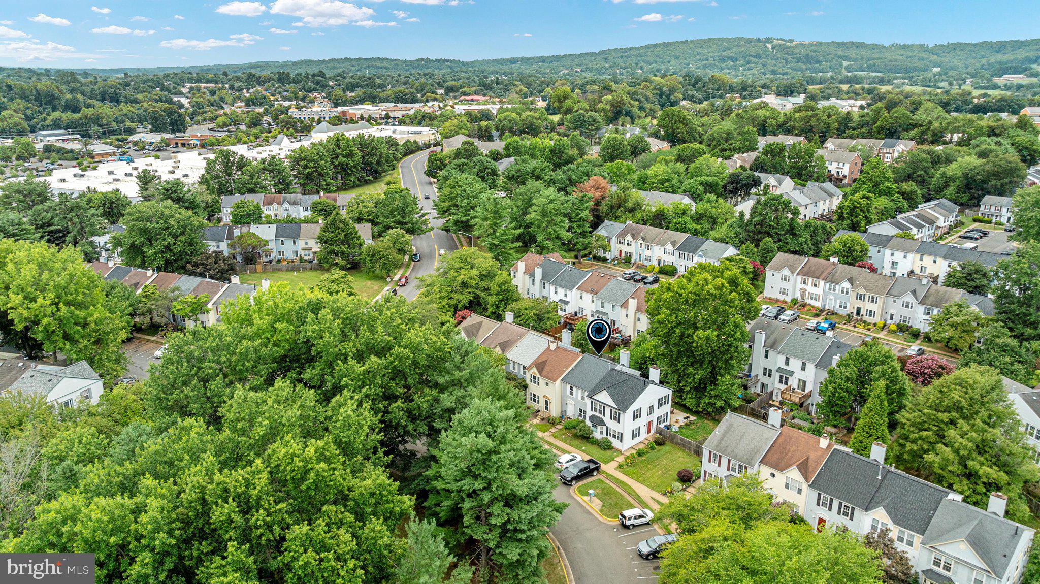 OAK SPRINGS - Residential