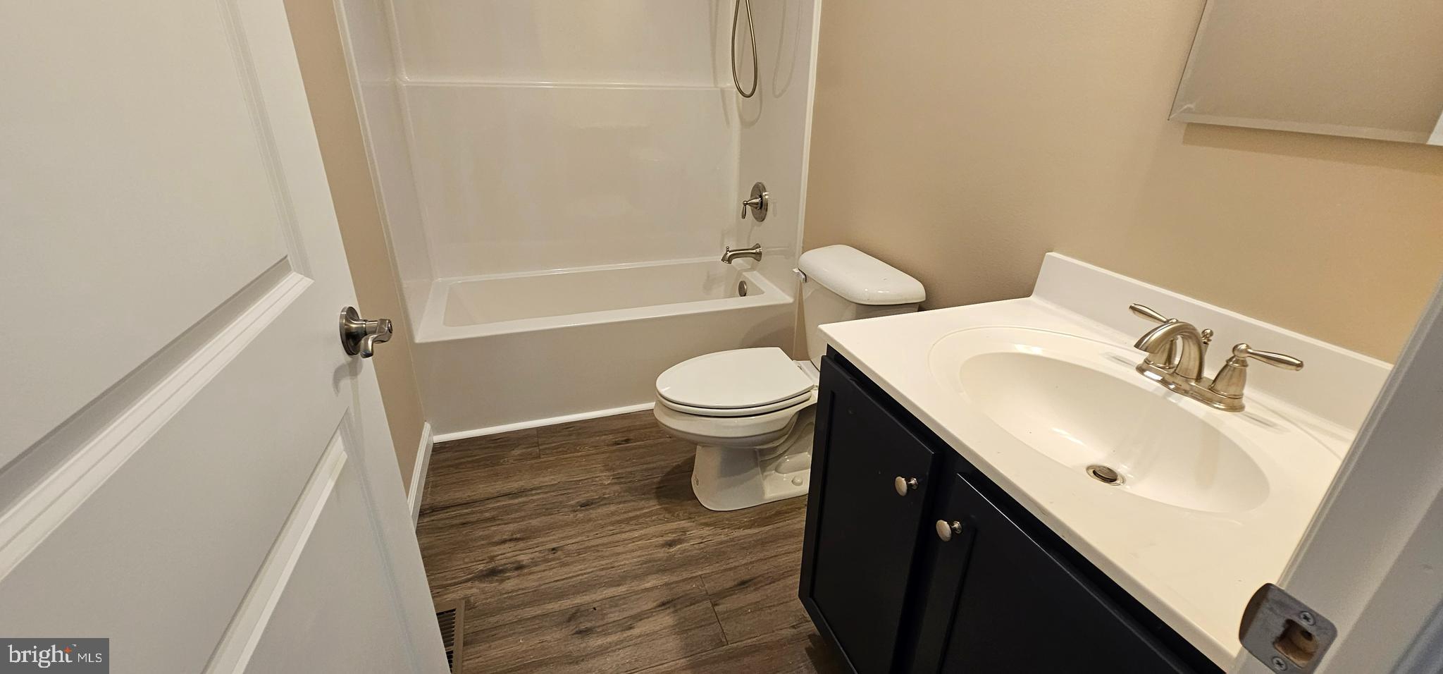 NITTANY GROVE - Residential