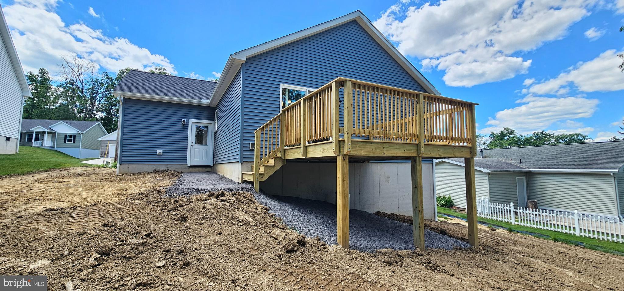 NITTANY GROVE - Residential