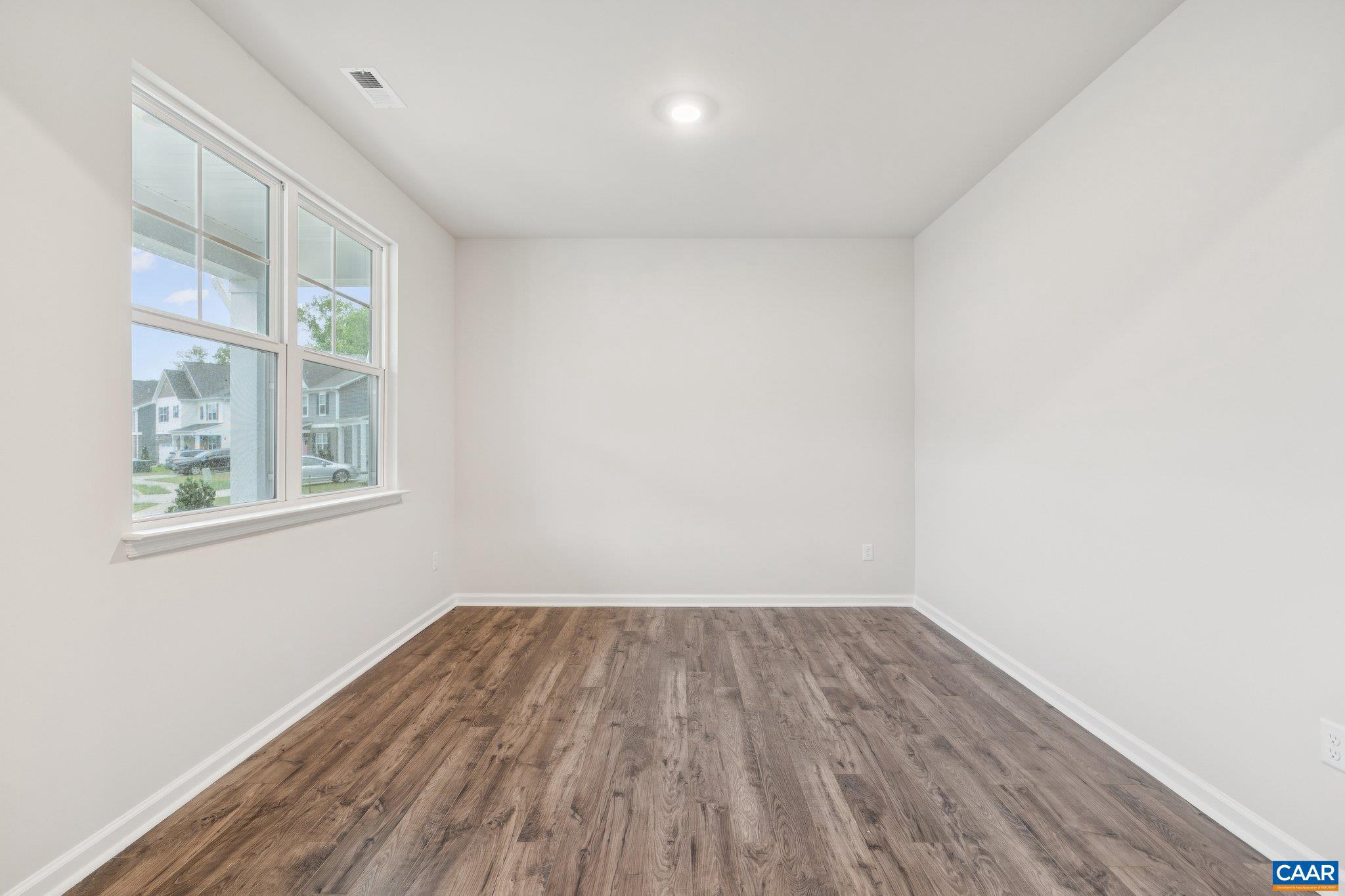 GREEN SPRING ESTATES - Residential