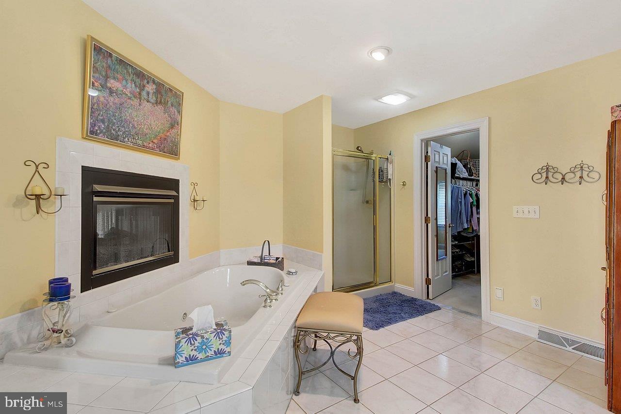 BRITTANY - Residential