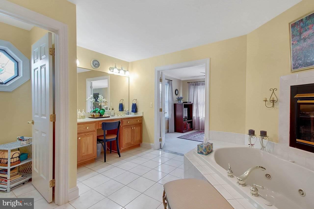 BRITTANY - Residential