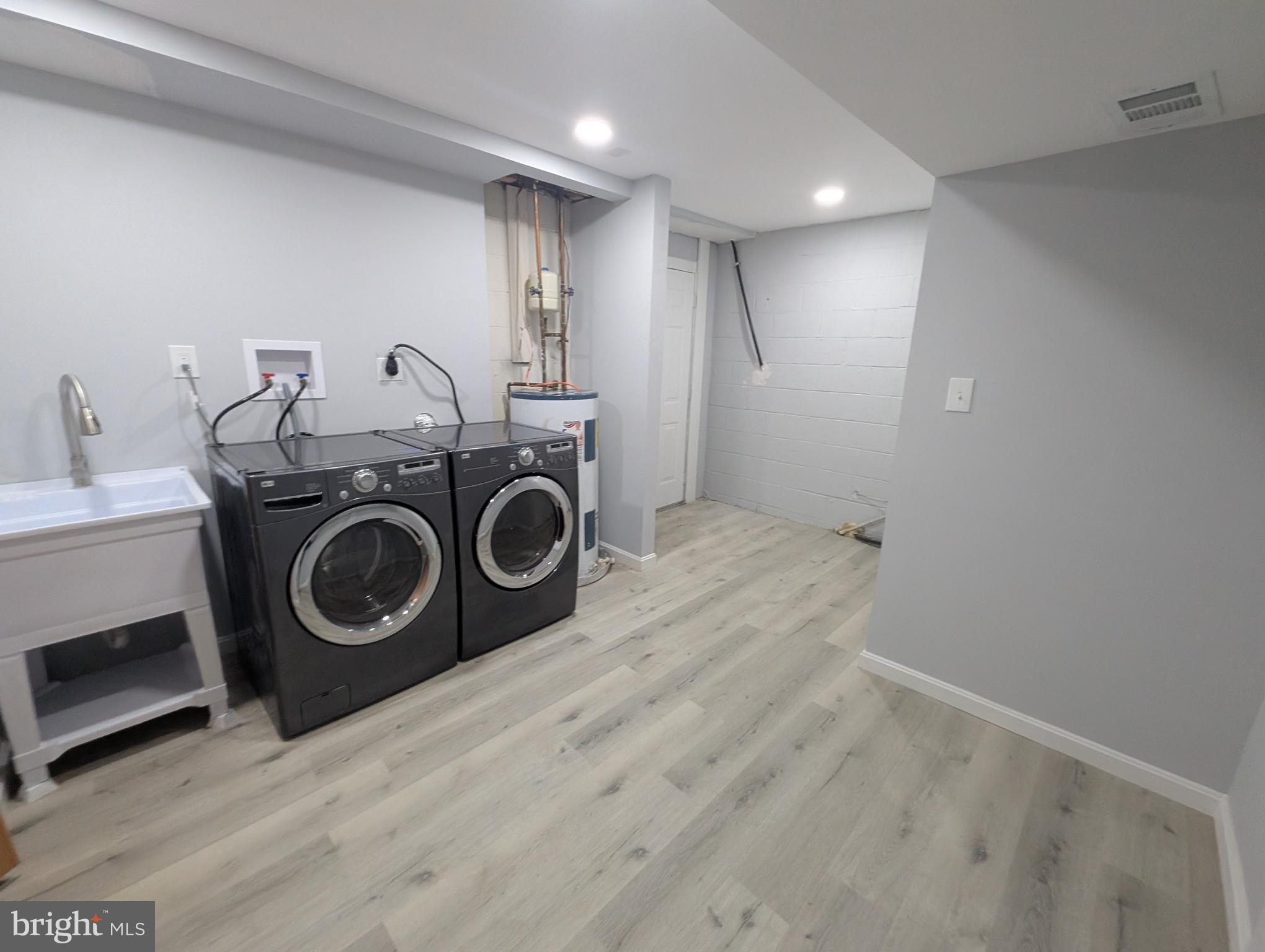 PHELPS 2ND ADDN TO FORESTVILLE - Residential