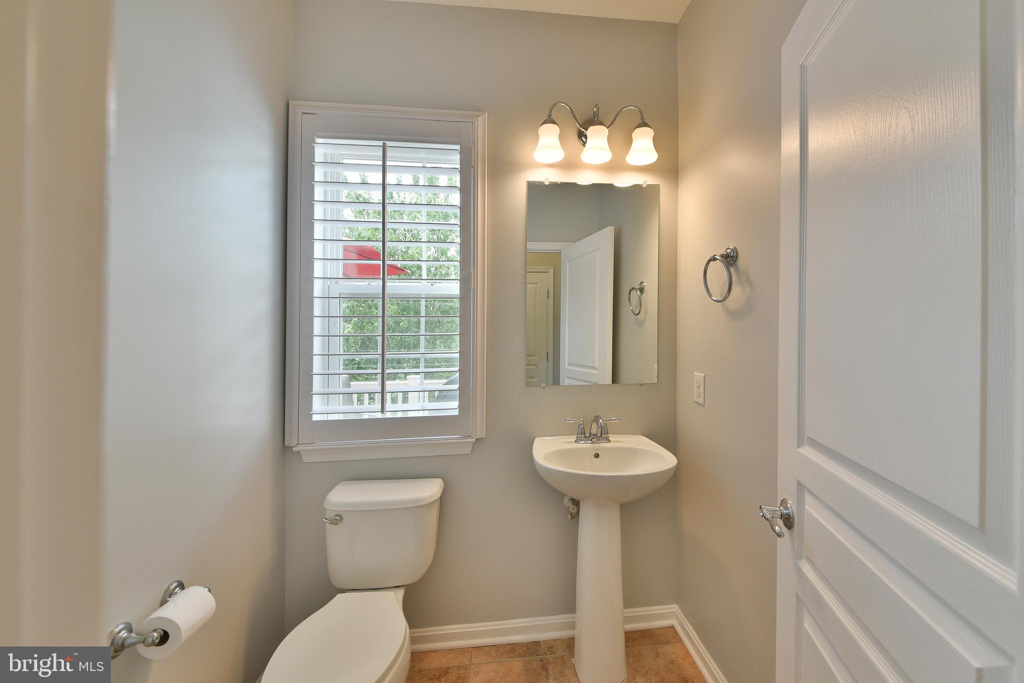 MONTGOMERY POINTE - Residential