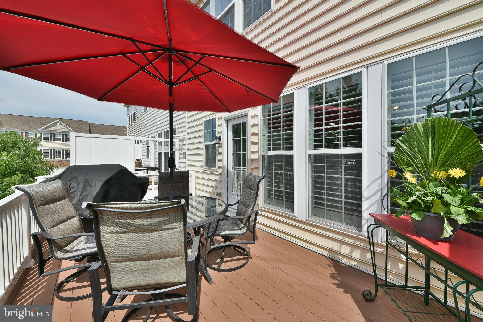 MONTGOMERY POINTE - Residential