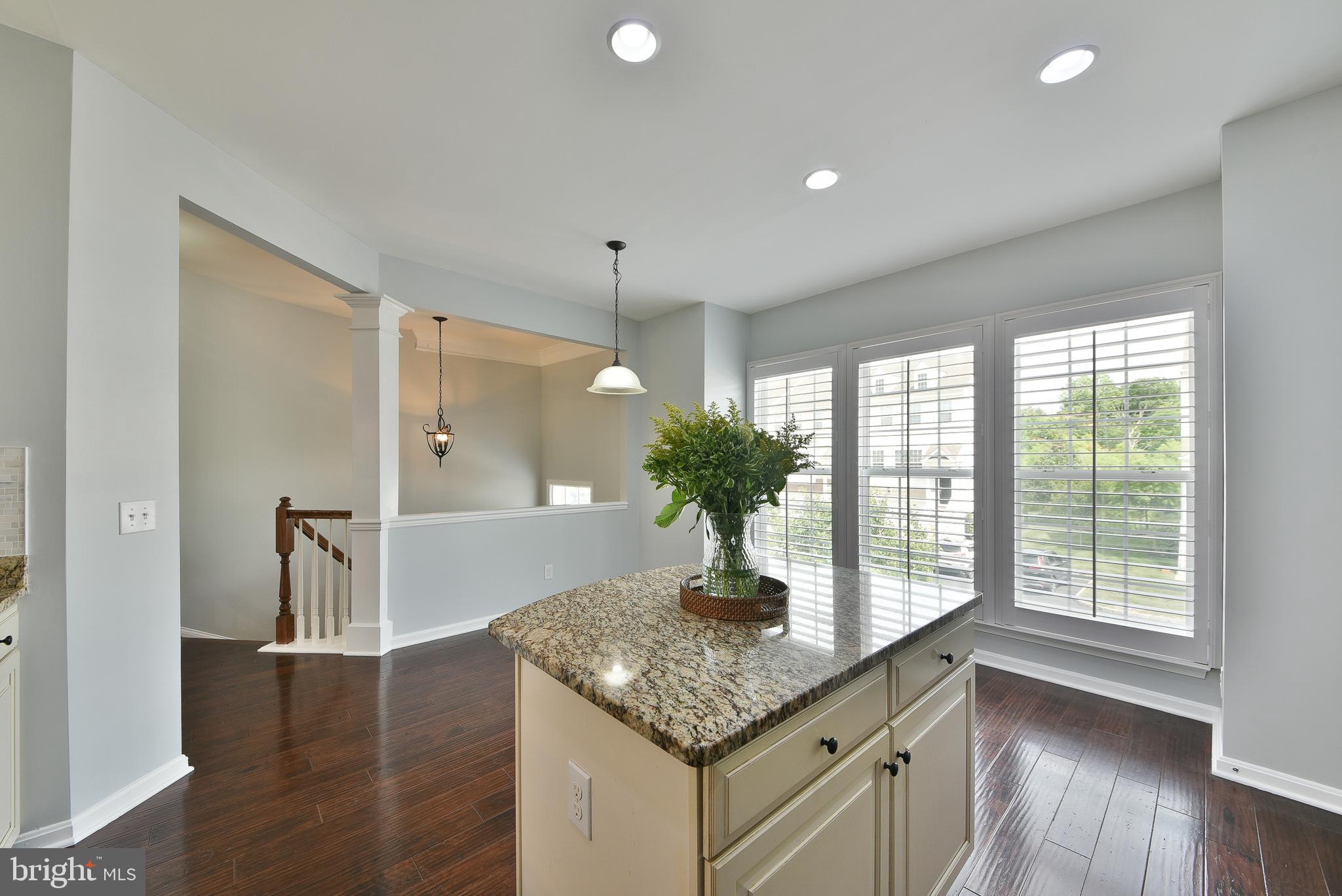 MONTGOMERY POINTE - Residential