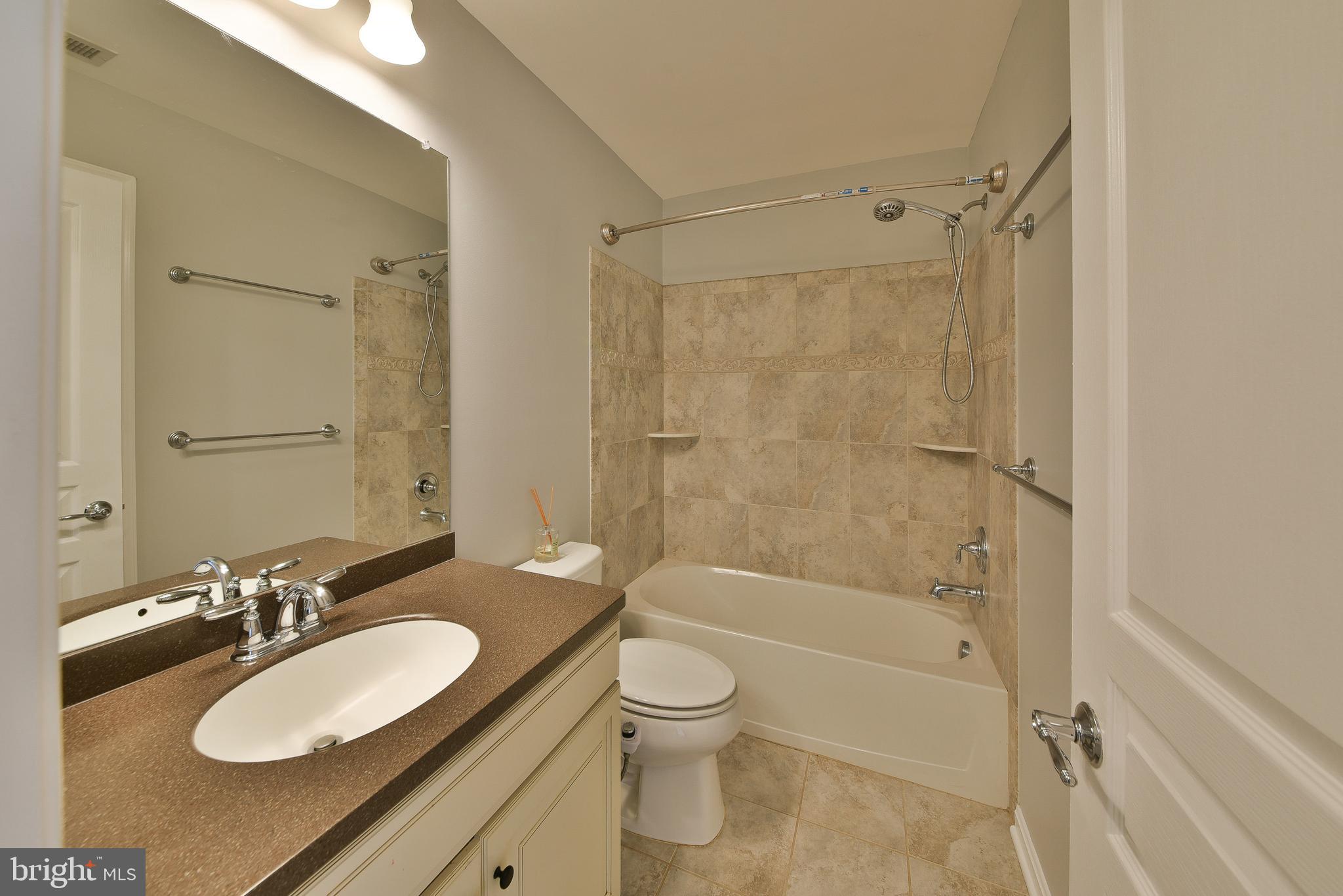 MONTGOMERY POINTE - Residential