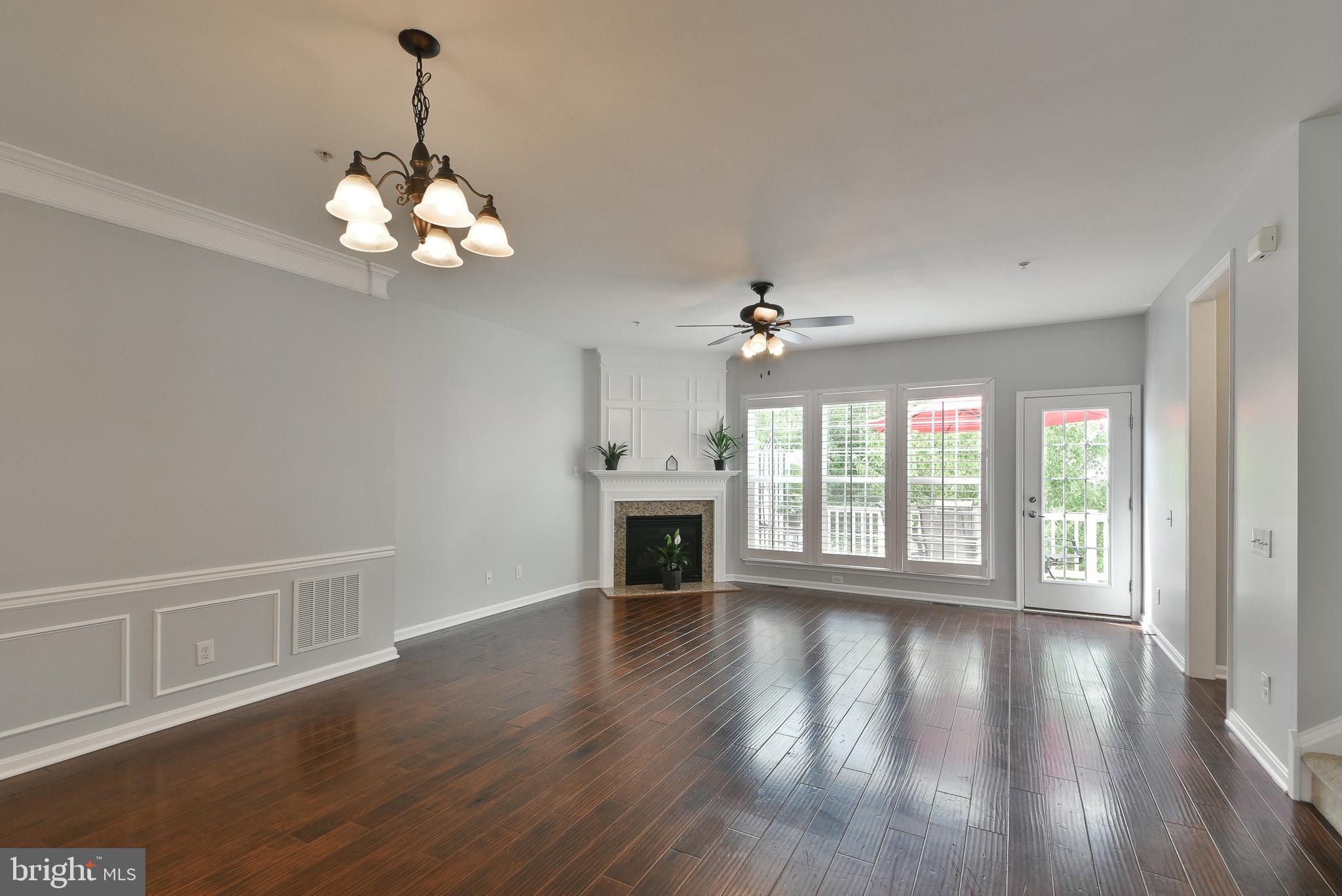 MONTGOMERY POINTE - Residential