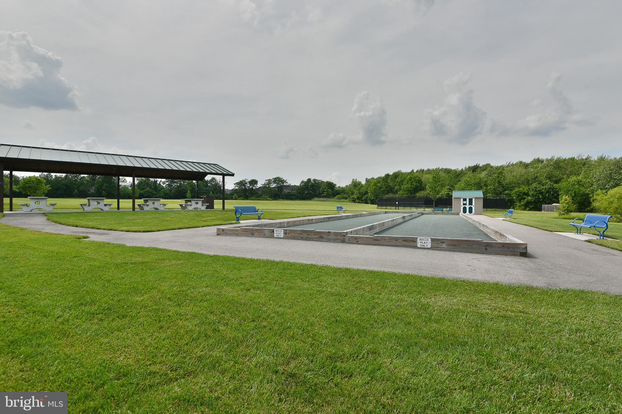 MONTGOMERY POINTE - Residential