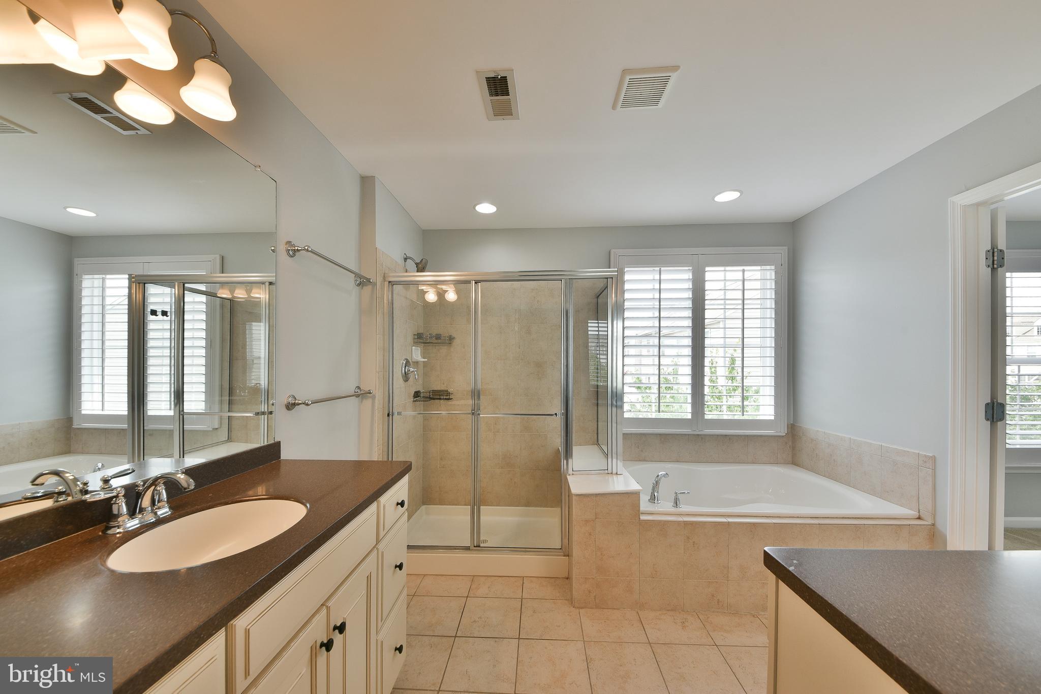 MONTGOMERY POINTE - Residential