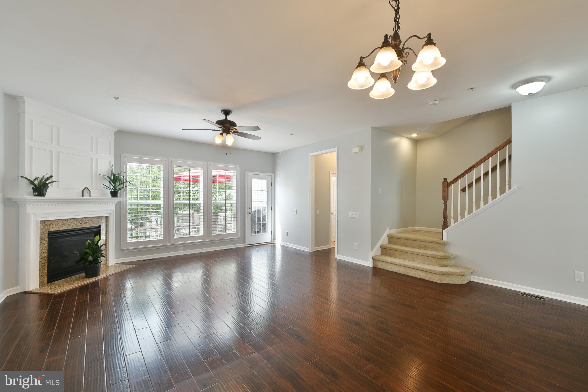 MONTGOMERY POINTE - Residential