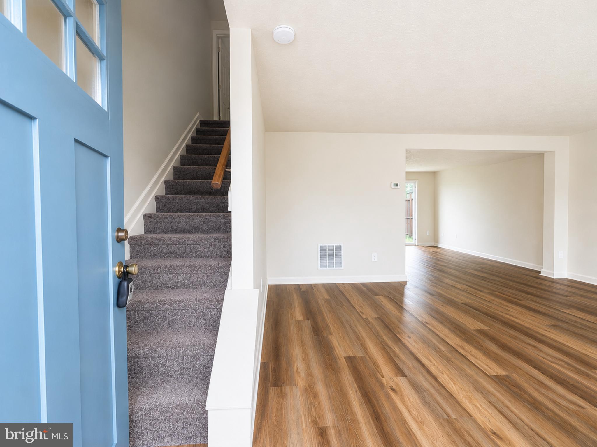 ELKTON TOWNHOUSES - Residential