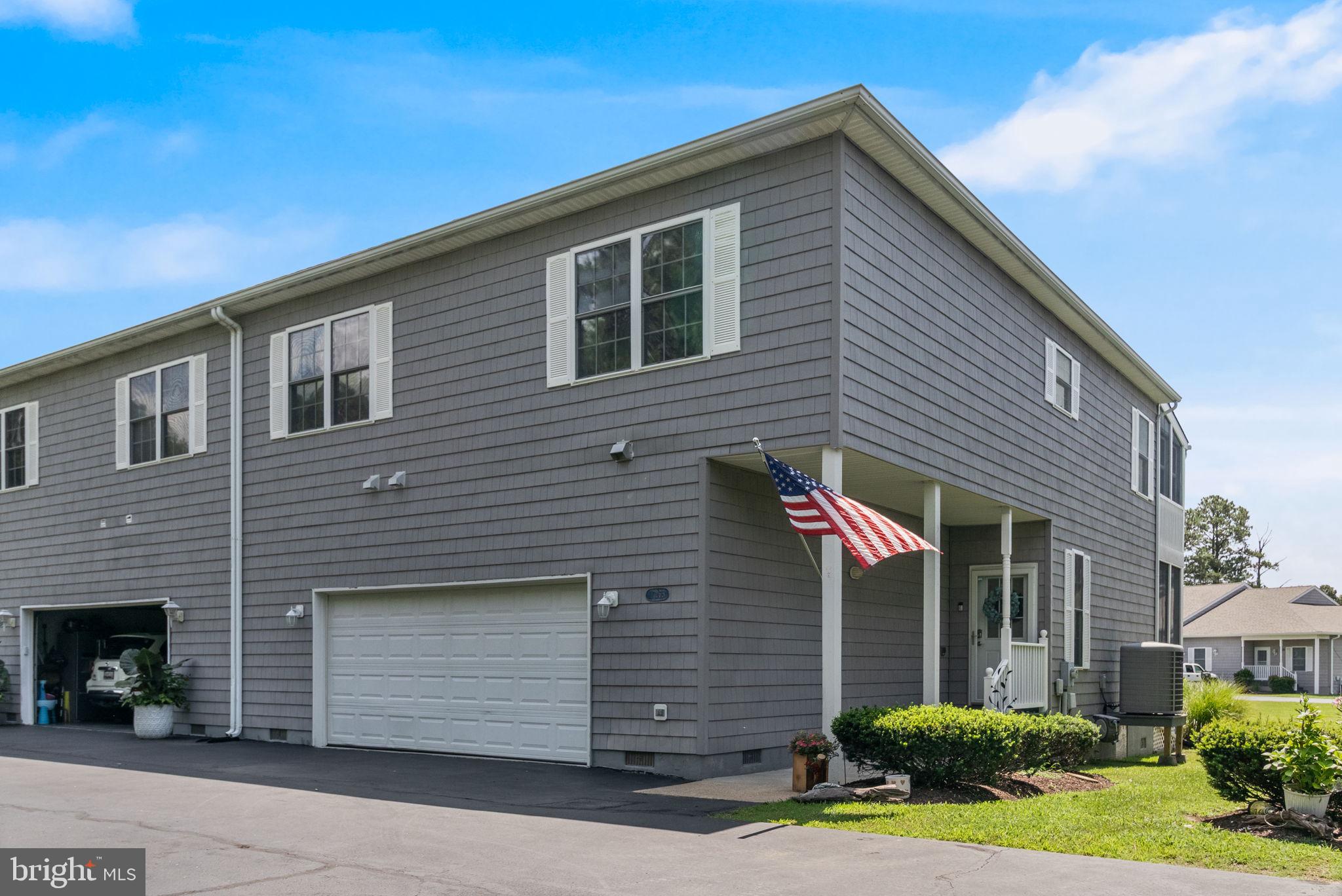 POTOMAC BEACH - Residential
