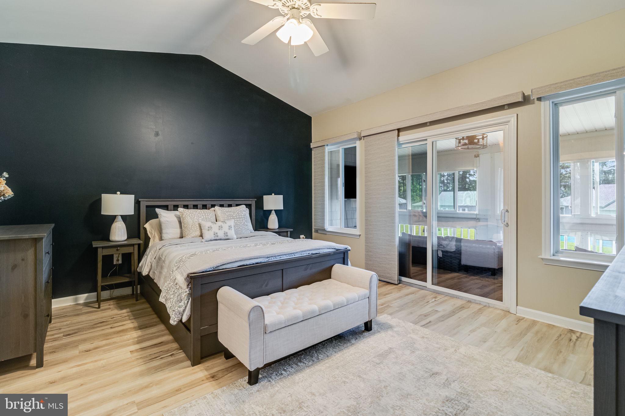 POTOMAC BEACH - Residential