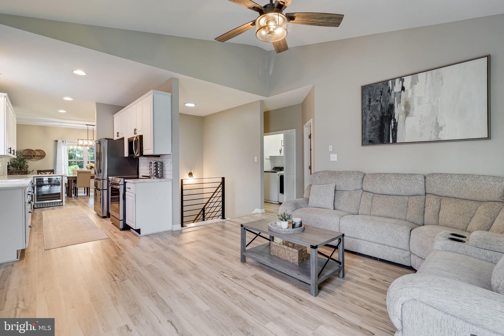 POTOMAC BEACH - Residential