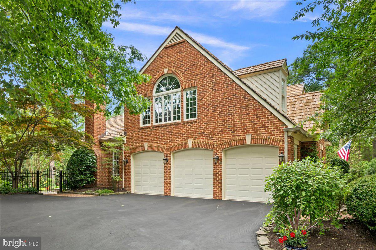 WASHINGTON WOODS POTOMAC - Residential
