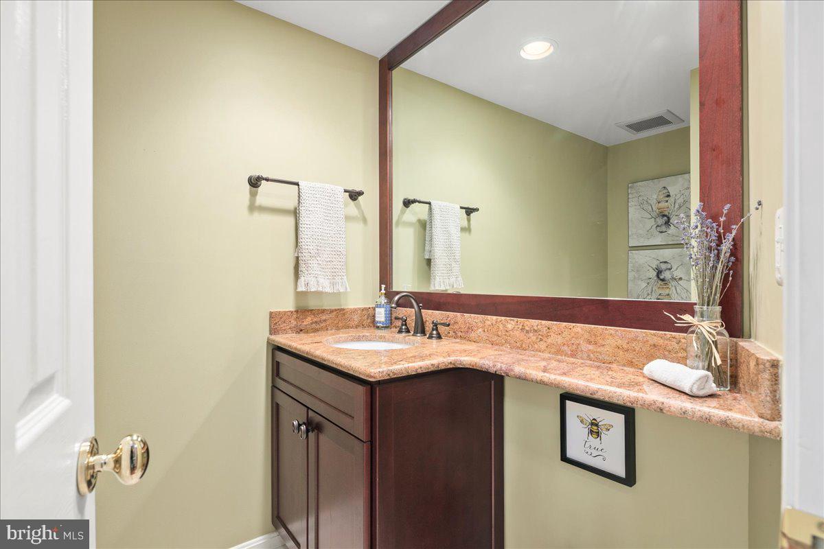 WASHINGTON WOODS POTOMAC - Residential