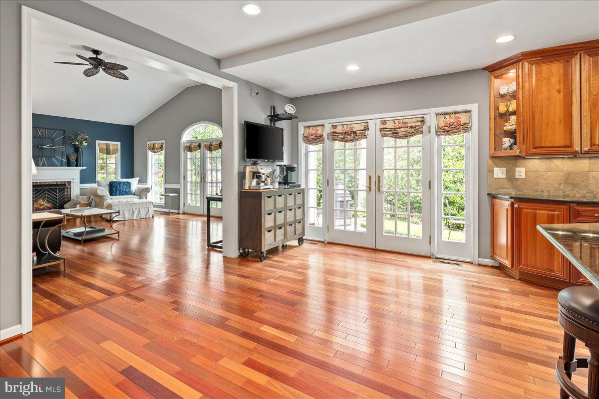 WASHINGTON WOODS POTOMAC - Residential