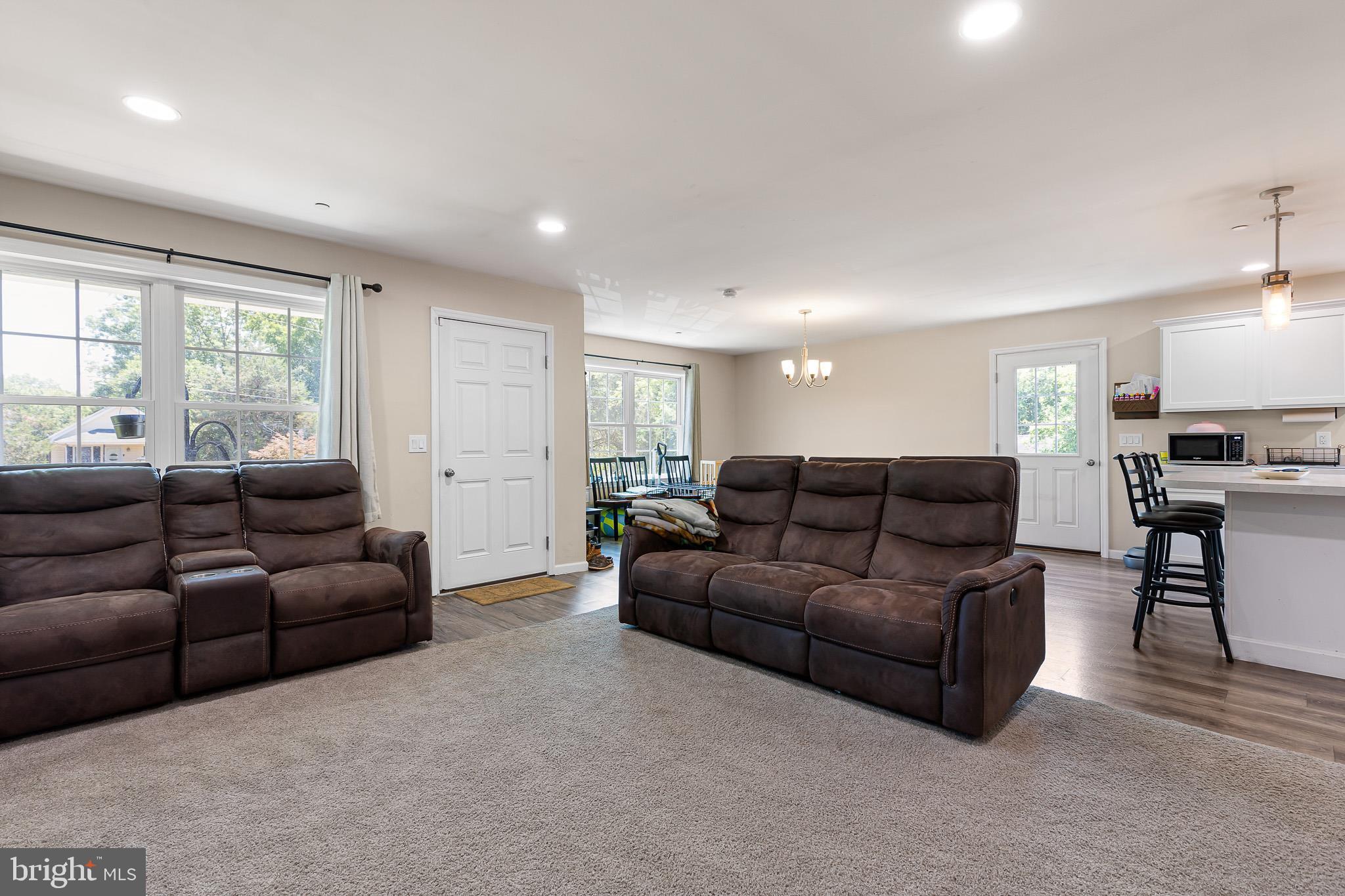 SANDFIELD - Residential