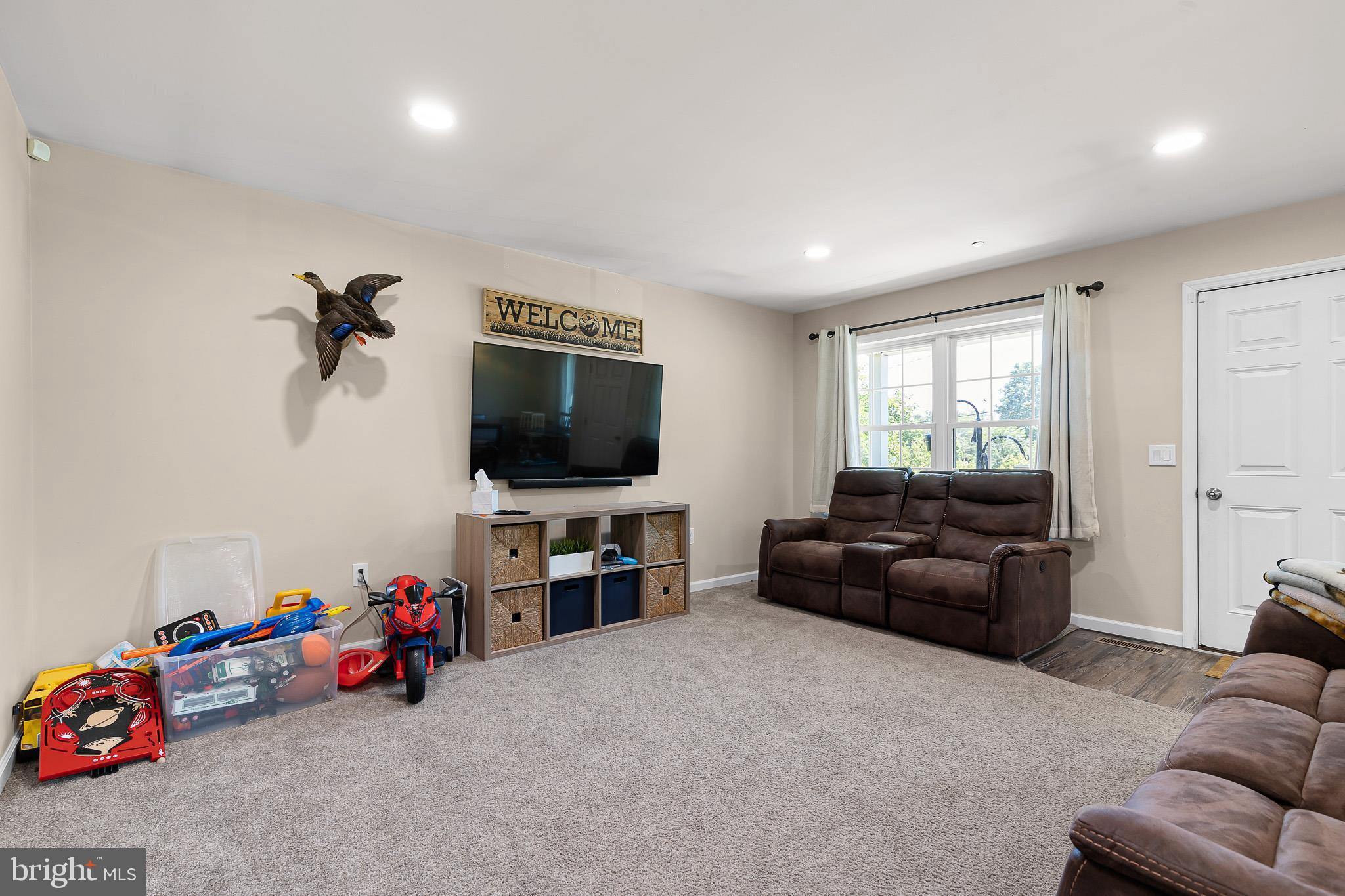 SANDFIELD - Residential
