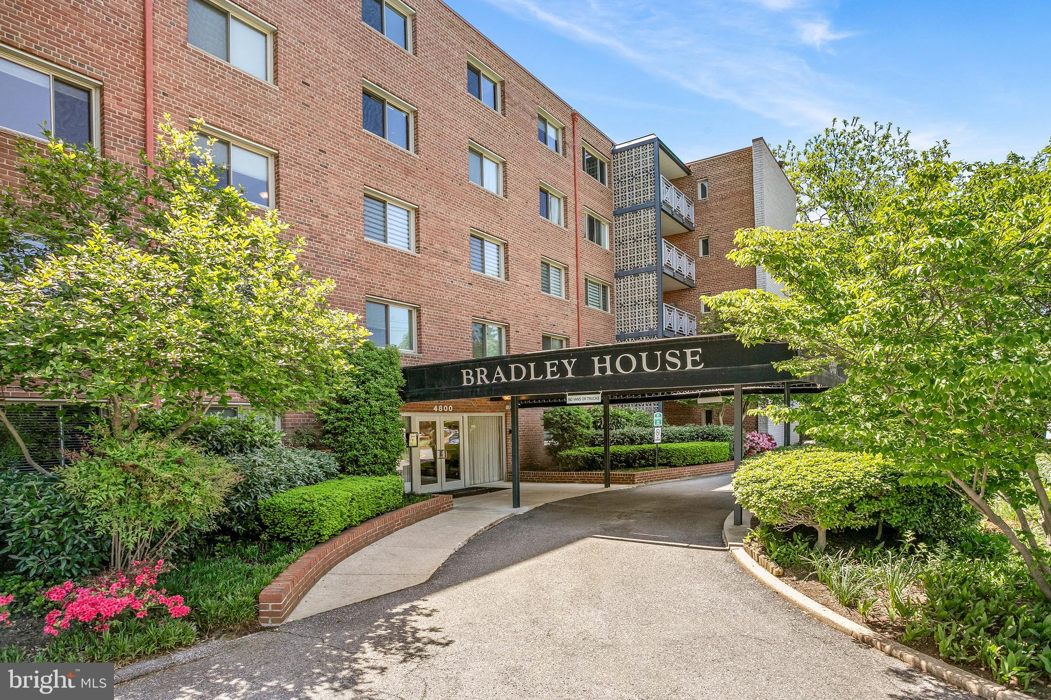 Turnkey Convenience Meets Unmatched Space (1,141 SQFT)

This oversized 2 BR / 2 BA condo offers a rare combination of generous square footage and an unbeatable location.
The Layout : Bright, open-concept flow featuring a large living room with custom built-ins and a designated formal dining area. The bedrooms are separate from the entertaining area, designed for quiet privacy.
The Kitchen: Eat-in space with newer stainless steel appliances and endless cabinet storage.
The Suites: Two expansive bedrooms, both featuring generous closets and private en-suite bathrooms.
The Perks: Assigned parking, extra storage, pet-friendly building, and the seller is paying 100% of the current assessment!

Perfectly positioned just steps from transit and nestled between the fine dining of downtown Bethesda and the luxury shopping of Friendship Heights. This makes an incredible turn-key home, corporate investment, or winter pied-à-terre. Property is occupied. Please text/email the agent to book a showing.