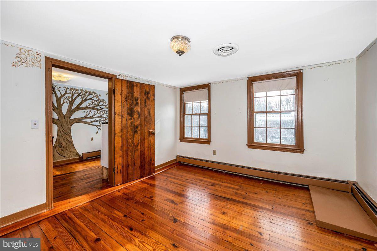 OLD ORCHARD ESTATES - Residential