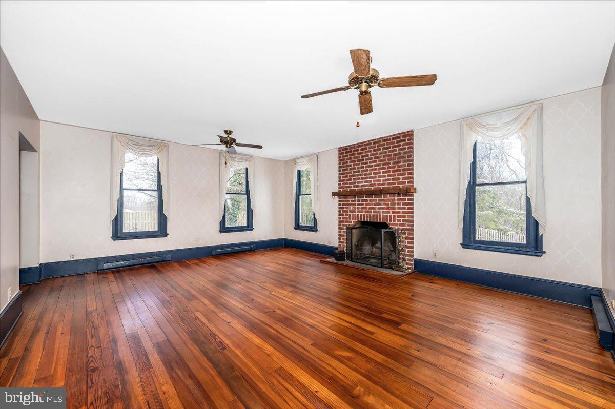 OLD ORCHARD ESTATES - Residential