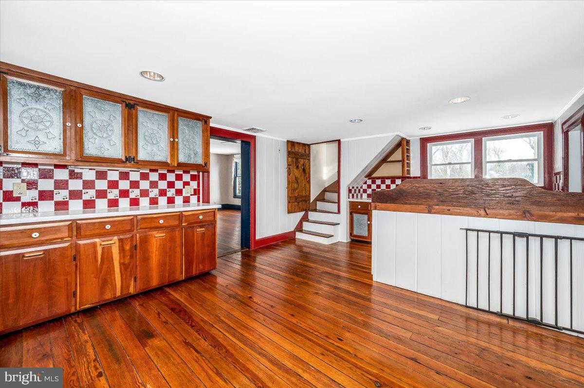 OLD ORCHARD ESTATES - Residential