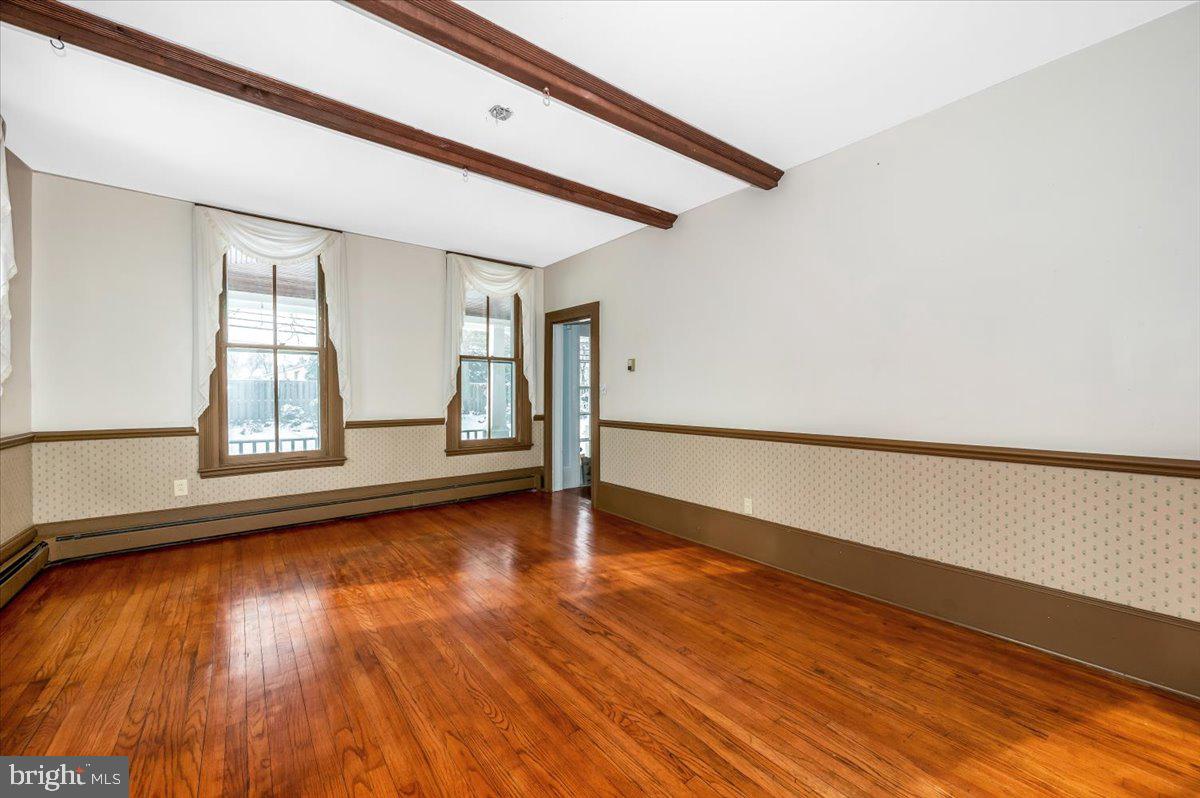OLD ORCHARD ESTATES - Residential