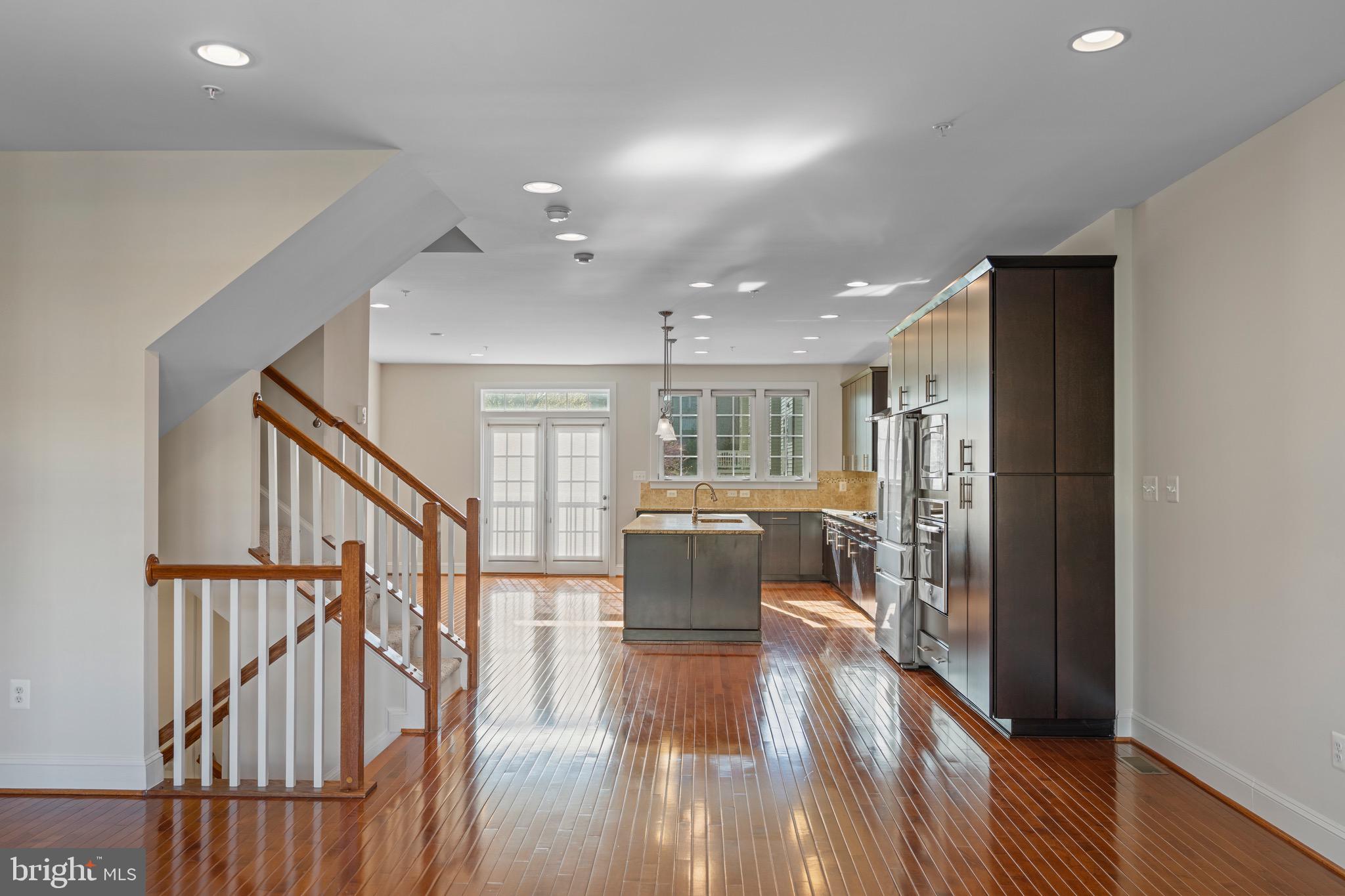 DARNESTOWN AT TRAVILAH - Residential