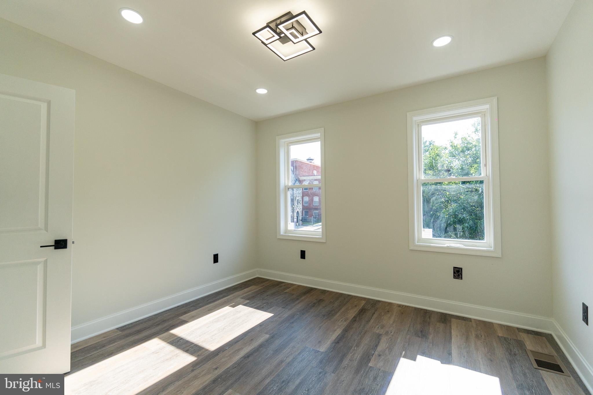 PENROSE - Residential
