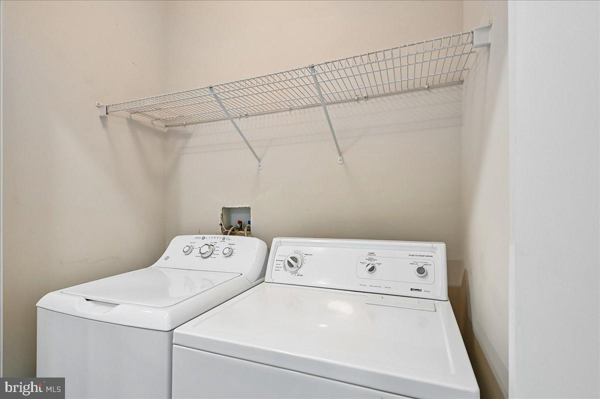 SOUTH RIVER COLONY - Residential
