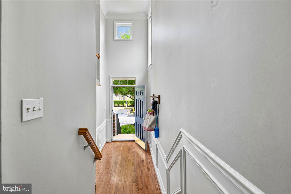 SOUTH RIVER COLONY - Residential