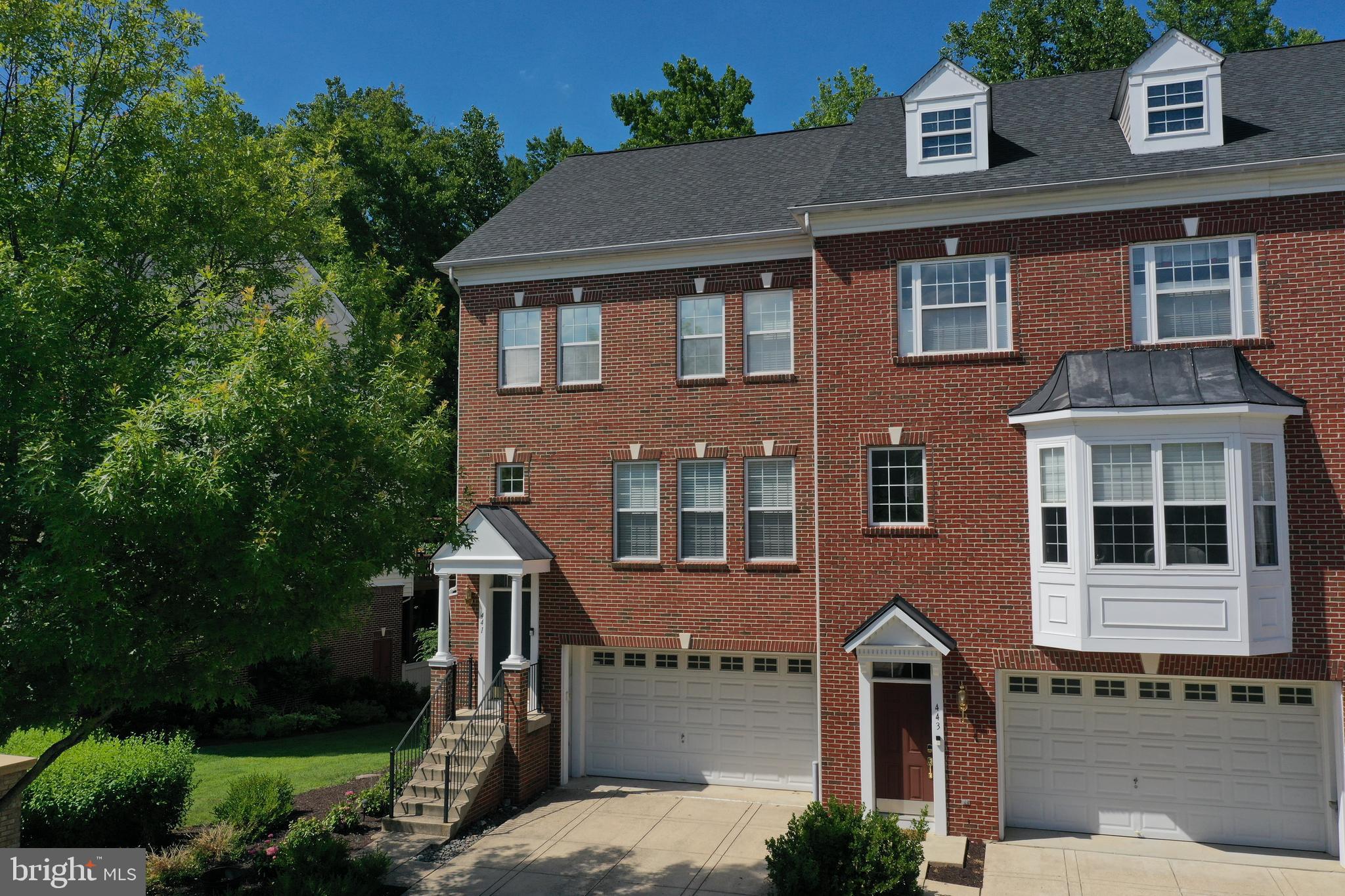 SOUTH RIVER COLONY - Residential