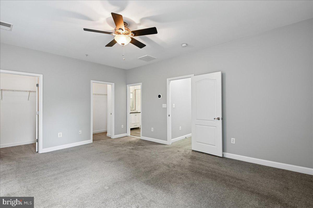 SOUTH RIVER COLONY - Residential