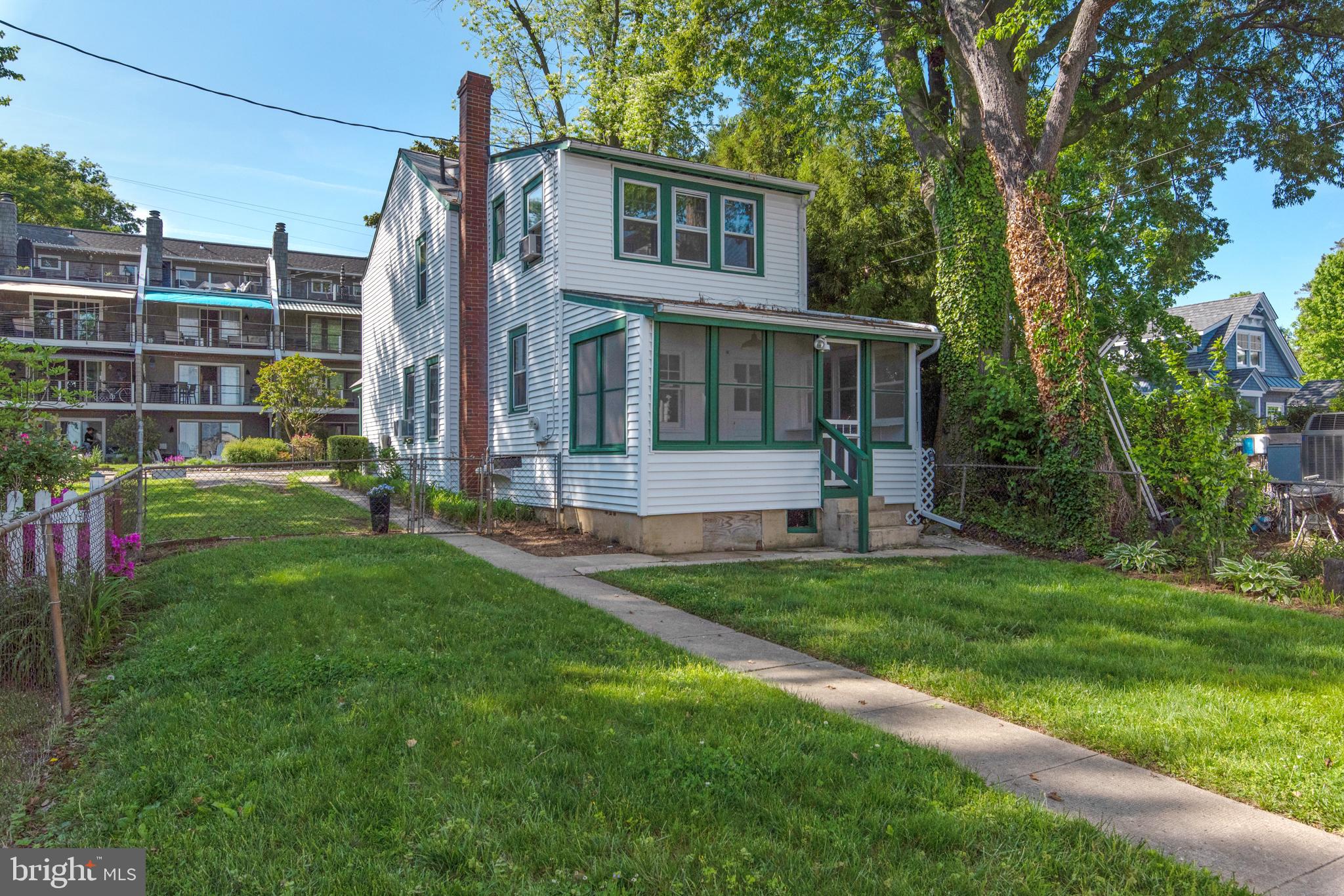 EASTPORT - Residential