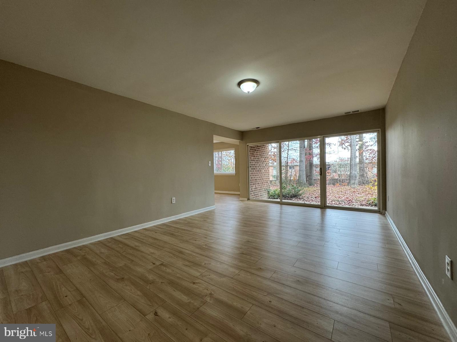 MUST SEE LUXURY 2 BED 1 BATH CONDO IN GREENBELT! FULLY RENOVATED UNIT INCLUDES NEW LAMINATE FLOORING, NEW CABINETS, NEW QUARTZ COUNTERTOP. BRAND NEW SS APPLIANCES. FULLY RENOVATED BATHROOM WITH CUSTOM DESIGNER TILE AND NEW VANITY. ALL WALLS COATED WITH FRESH PAINT! MAINTAINED, CLEAN NEIGHBORHOOD WITH PLAYGROUNDS FOR CHILDREN! EASY ACCESS TO BALT-WASH PKWY. MUST SEE PICTURES!