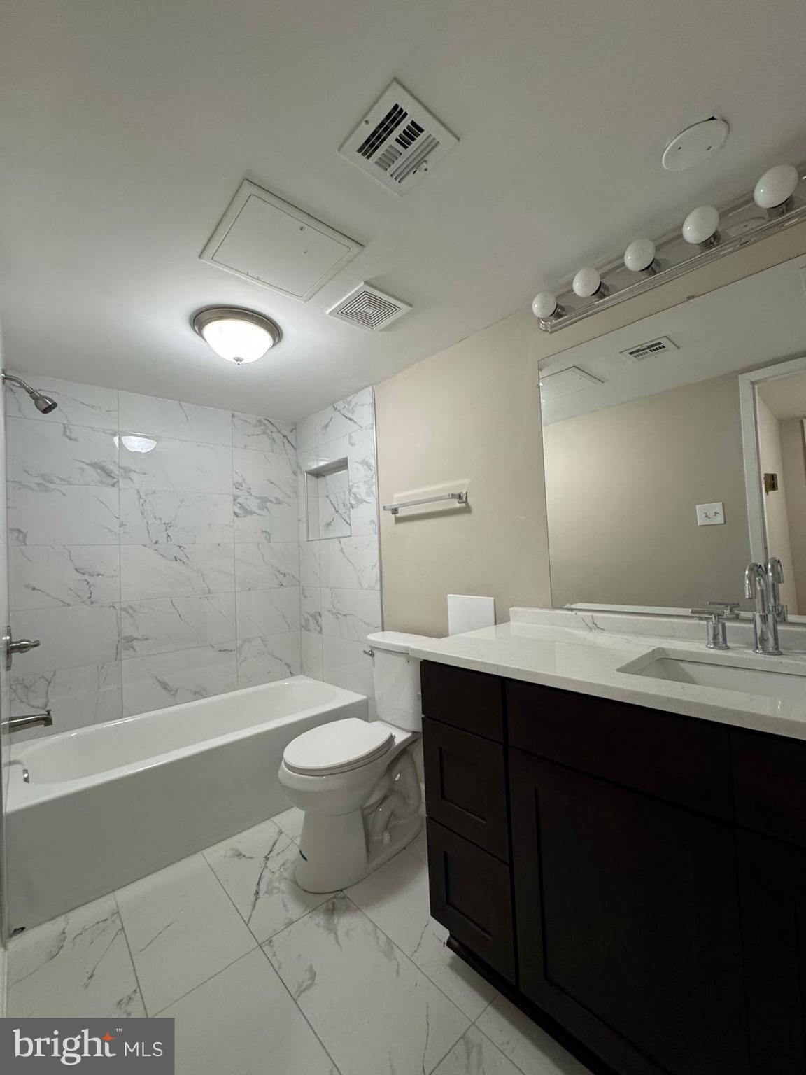 CHELSEA WOODS CONDO - Residential
