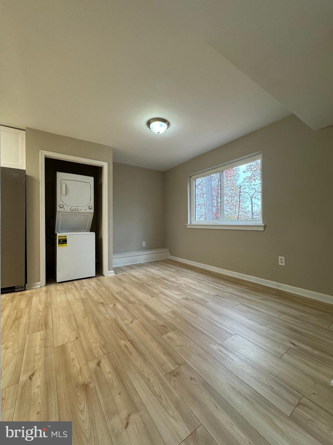 CHELSEA WOODS CONDO - Residential