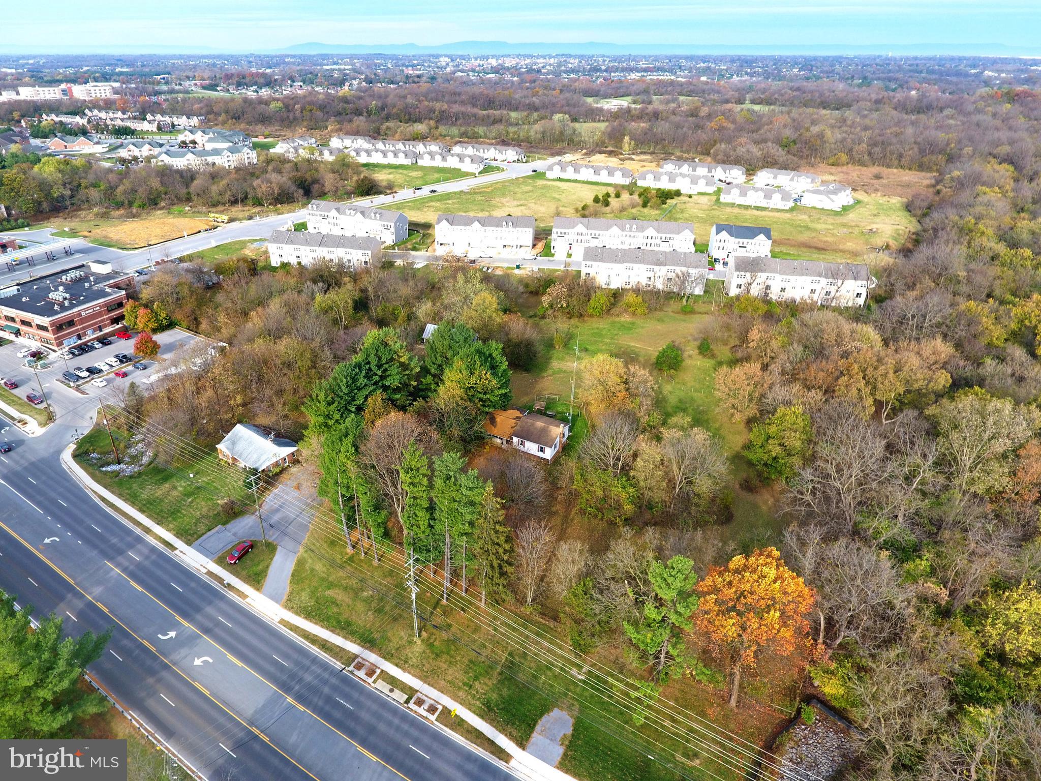ROBINWOOD - Land